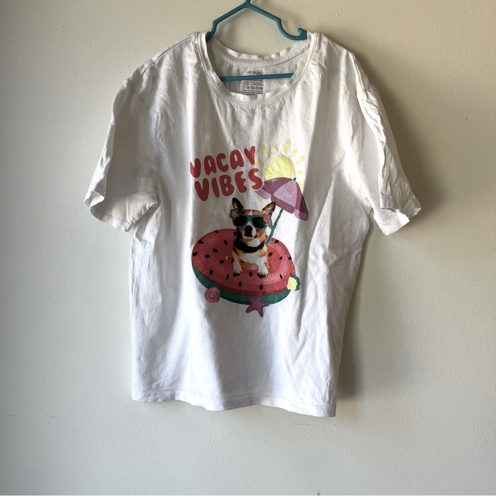🌼 5/$25 George Vacay Vibes Graphic T-Shirt Girls L 10/12 White Dog Summer Tee